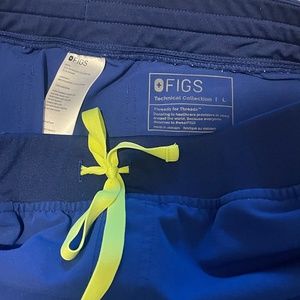 Women’s Figs Large Yola skinny scrub pants - electric blue